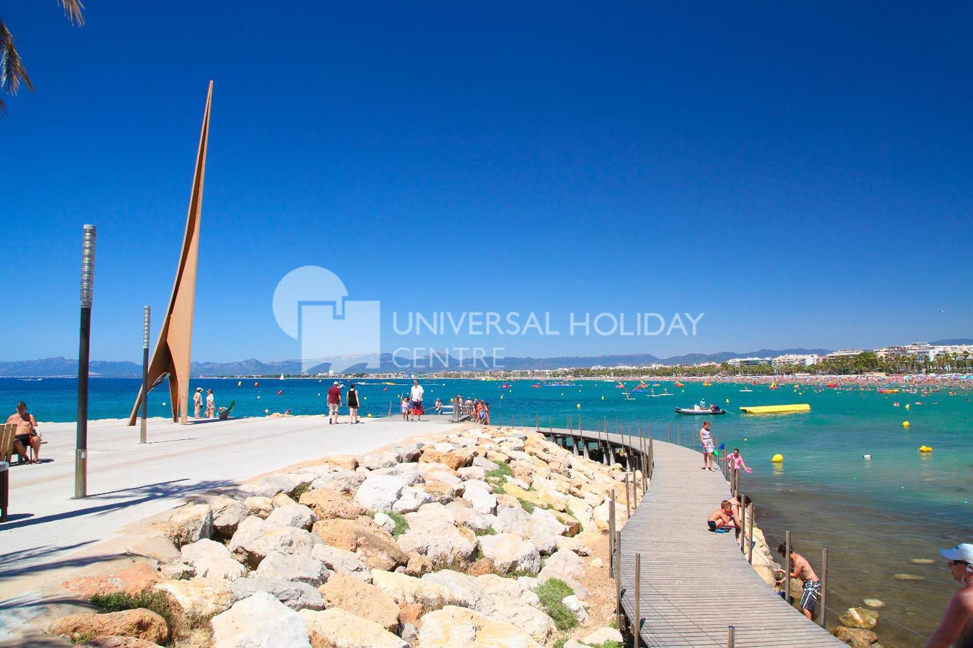 Uhc Santillana Family Complex Salou Exterior foto