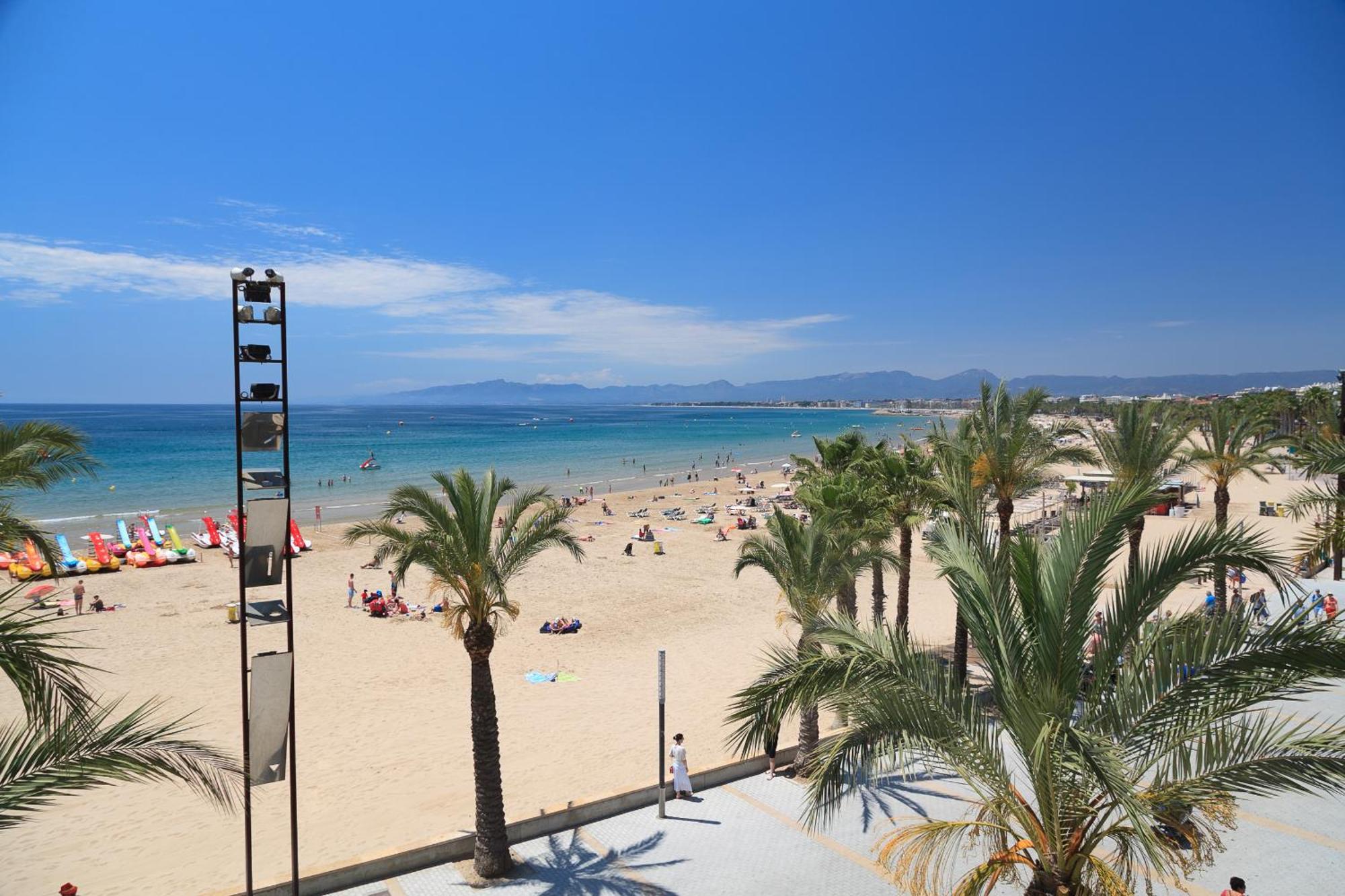 Uhc Santillana Family Complex Salou Exterior foto